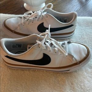 Nike shoes